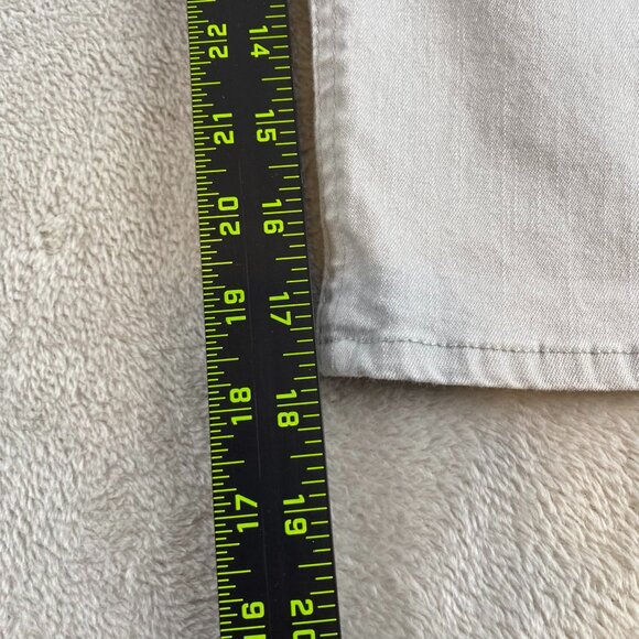 Lee Riders Womens Capri Jeans 30x18 Measured Light Gray Straight Leg - Picture 4 of 10